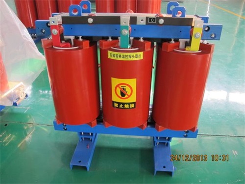 新城SCB12-315KVA/10KV/0.4KV干式变压器
